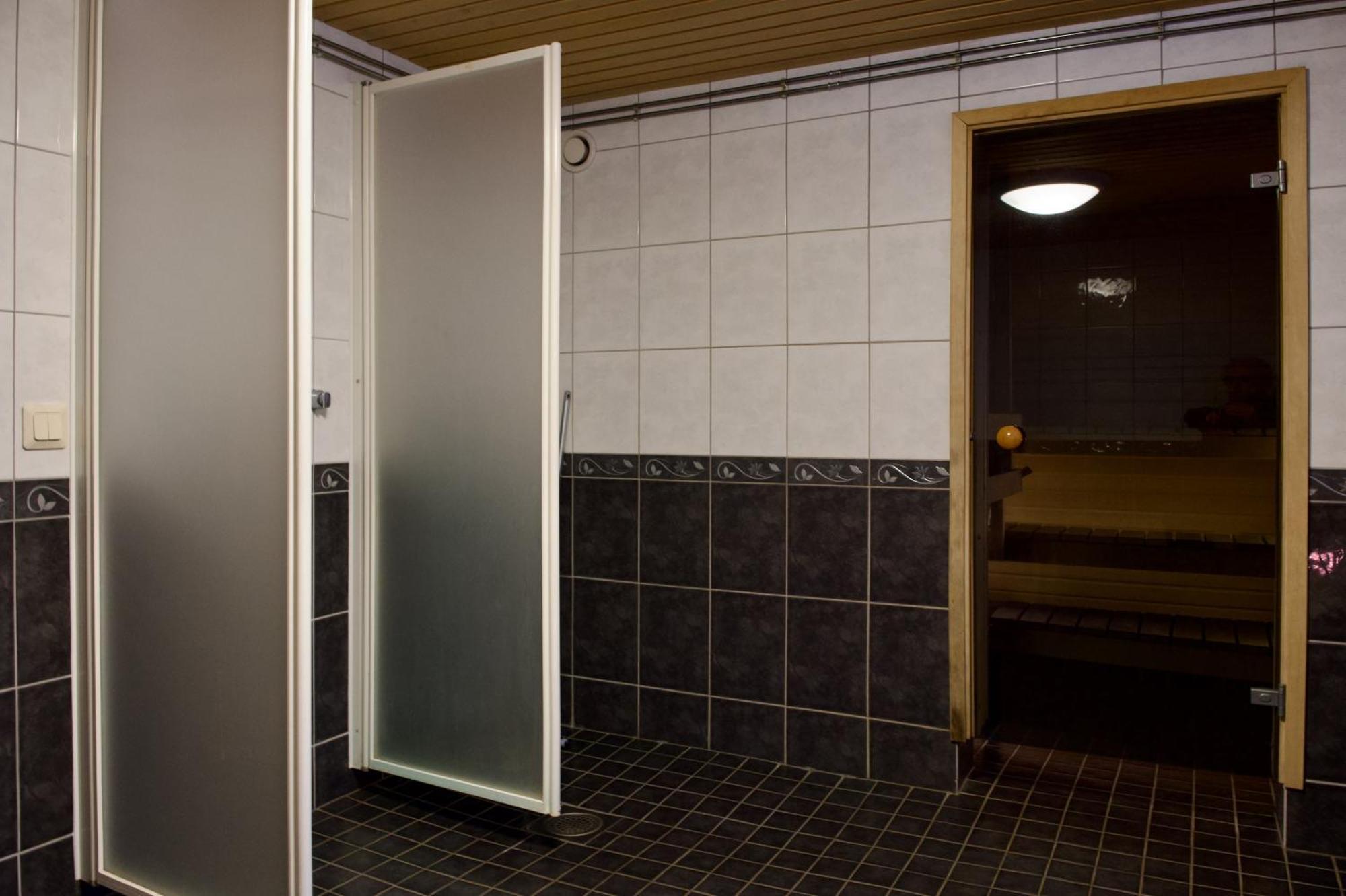 Taiga School Hotel Virrankyla Eksteriør billede